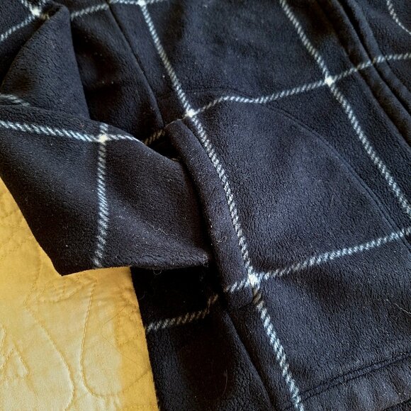 UNIQLO Fleece Zip Front Jacket Black and White Square Stripes - Picture 3 of 7